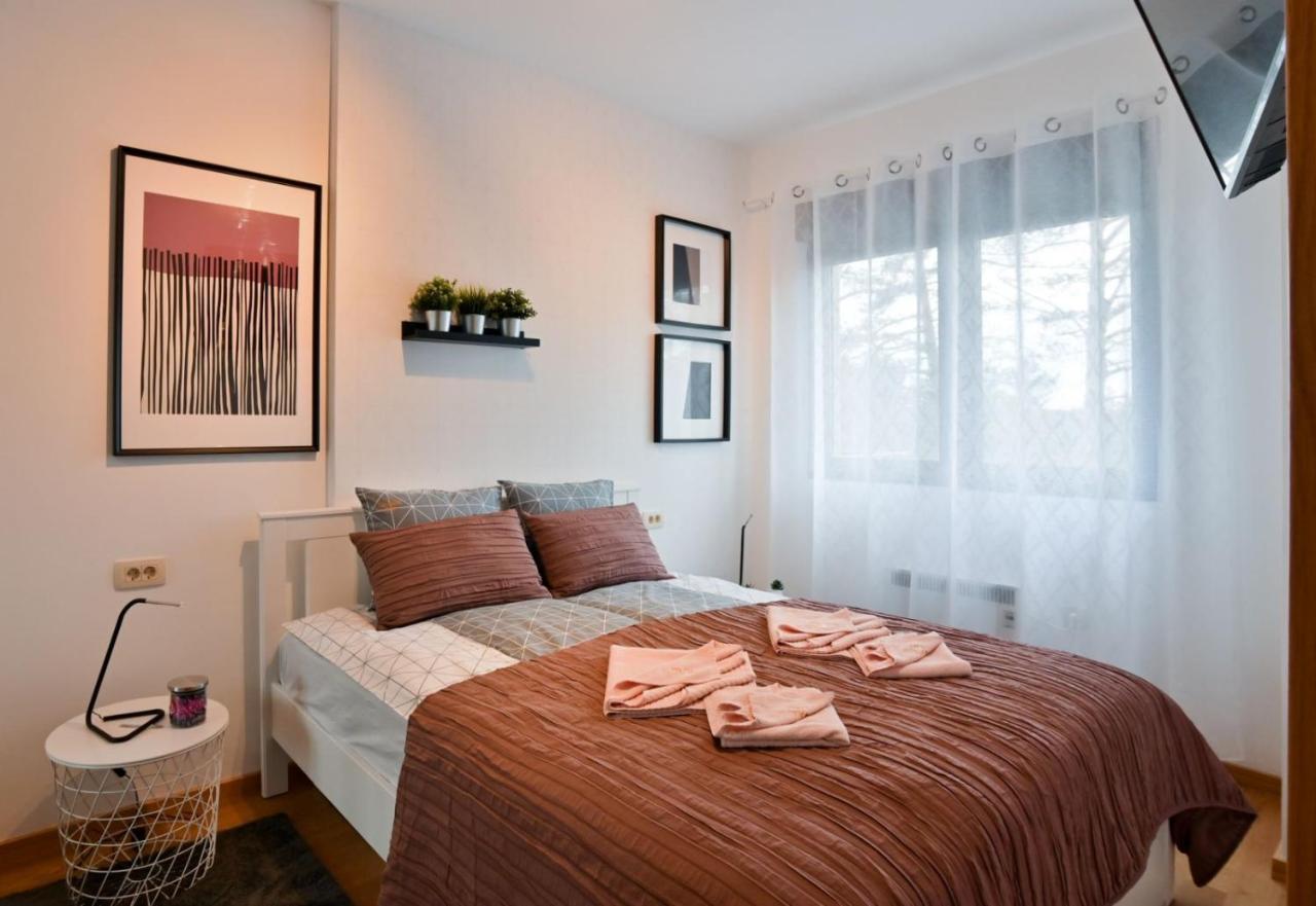 Apartman Ivona - Vila Pekovic Zlatibor Extérieur photo